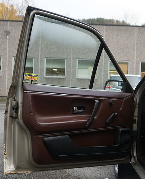 Volkswagen Passat 24 of 30