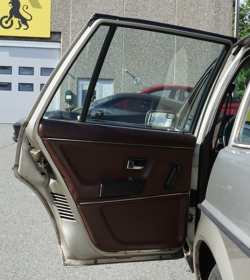 Volkswagen Passat 25 of 30