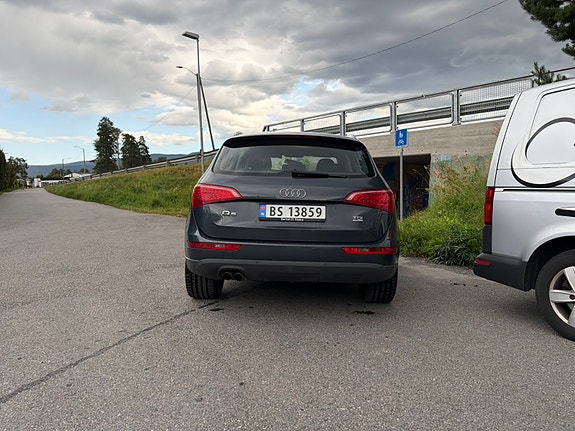 Audi Q5 3 of 8