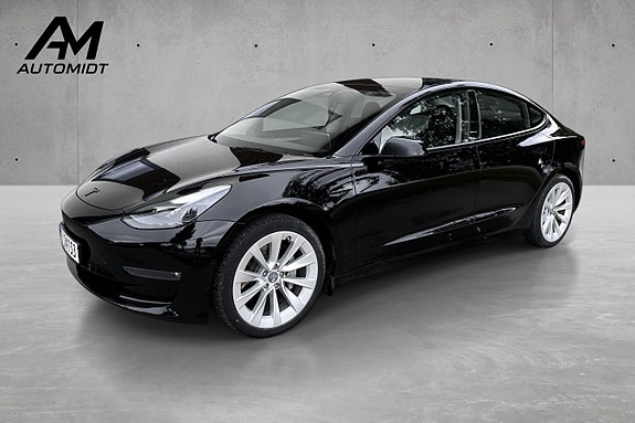 Tesla Model 3 2 of 9