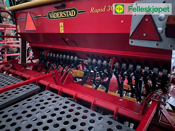 Vederstad Rapid 300C 3 of 9