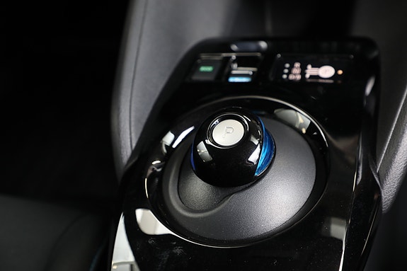 Nissan Leaf 19 of 30