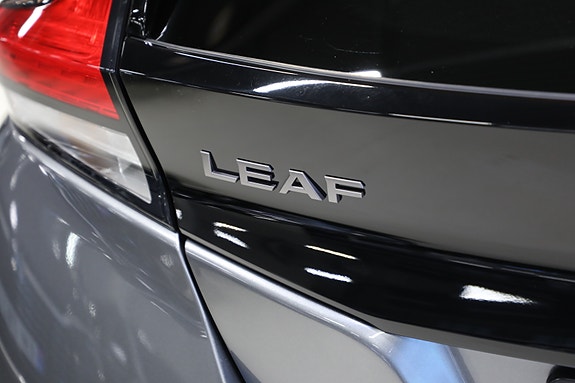 Nissan Leaf 9 of 30