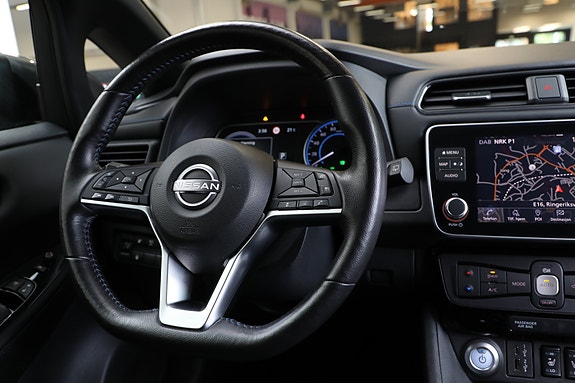 Nissan Leaf 13 of 30