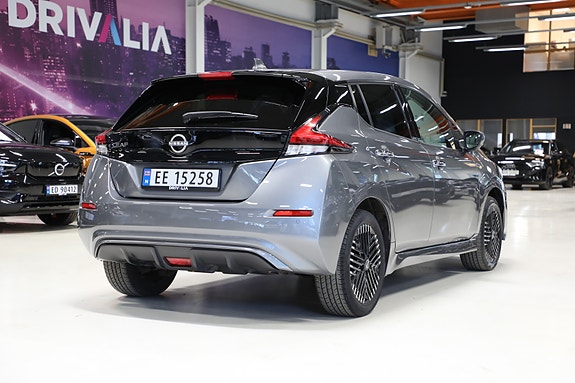 Nissan Leaf 6 of 30