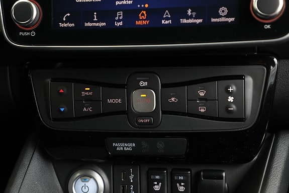 Nissan Leaf 16 of 30