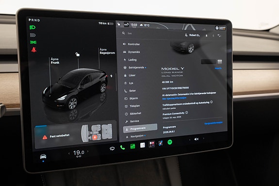 Tesla Model Y 19 of 26