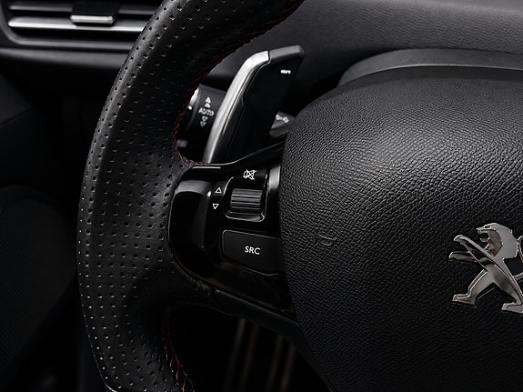 Peugeot 308 23 of 30