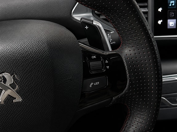 Peugeot 308 24 of 30