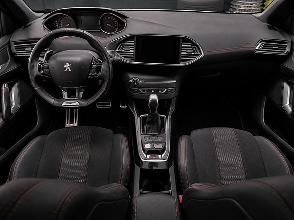 Peugeot 308 19 of 30
