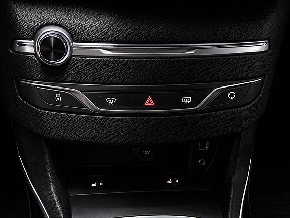 Peugeot 308 26 of 30