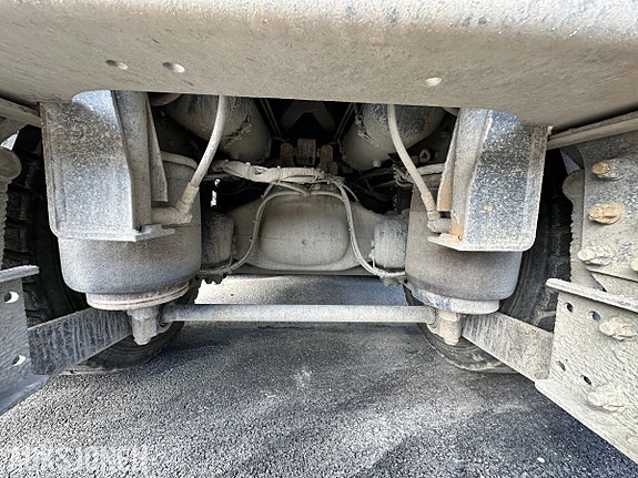 Mercedes-Benz Arocs 3253 med meiller hydraulisk vekselsystem, dumperkasse og betongblander 14 of 30