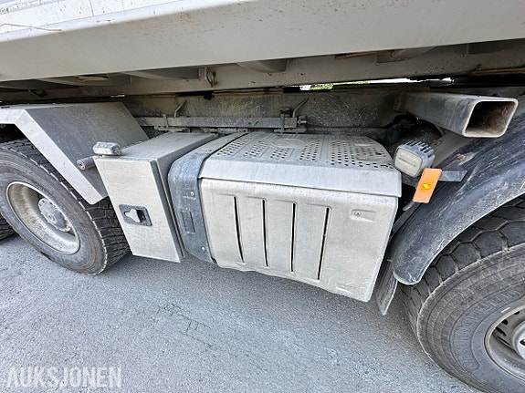 Mercedes-Benz Arocs 3253 med meiller hydraulisk vekselsystem, dumperkasse og betongblander 17 of 30