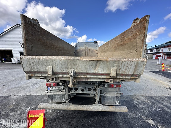 Mercedes-Benz Arocs 3253 med meiller hydraulisk vekselsystem, dumperkasse og betongblander 4 of 30