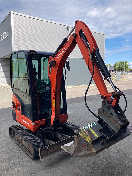 Kubota KX019-4 2 of 15