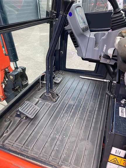 Kubota KX019-4 12 of 15