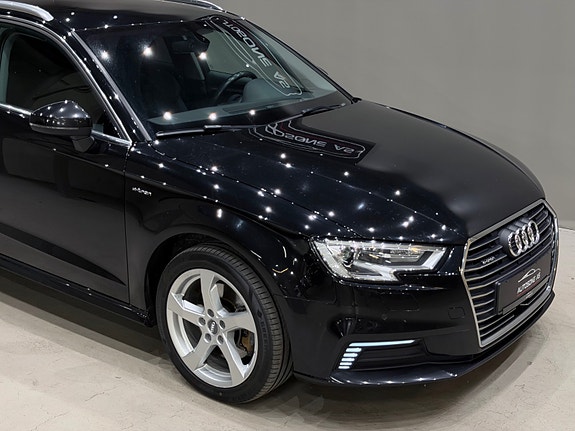 Audi A3 4 of 30