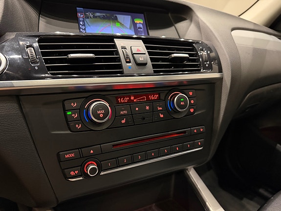 BMW X3 28 of 30