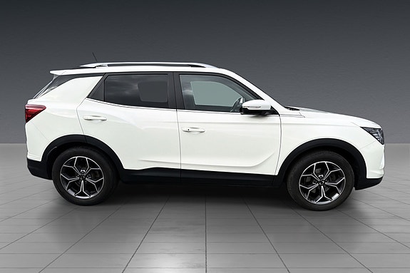 SsangYong Korando 4 of 21