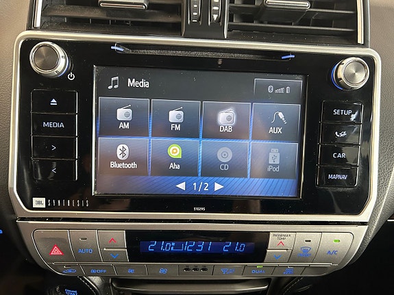 Toyota Land Cruiser 29 of 30