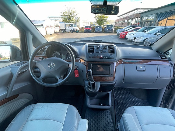 Mercedes-Benz Vito 111 19 of 30