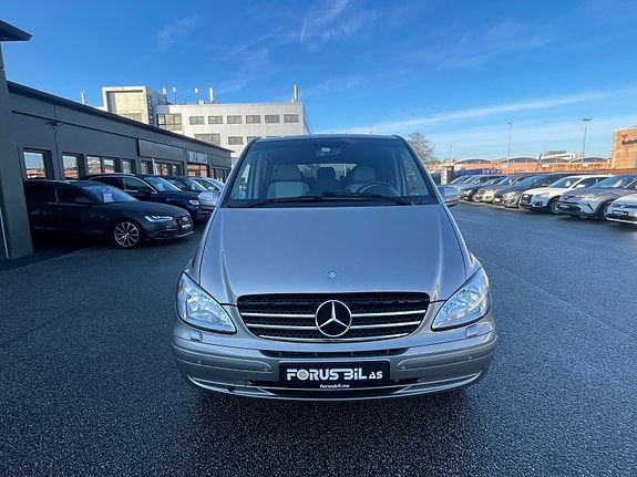 Mercedes-Benz Vito 111 9 of 30