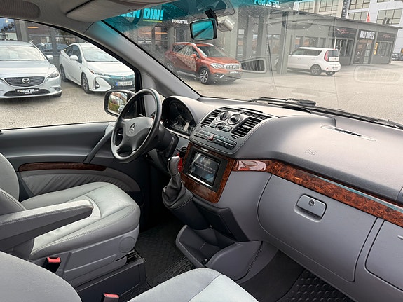 Mercedes-Benz Vito 111 15 of 30