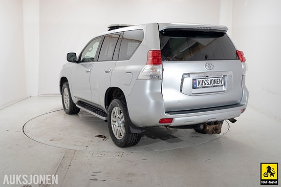 Toyota Land Cruiser 6 of 30