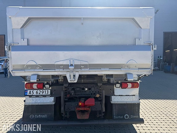 Mercedes-Benz Arocs 14 of 30