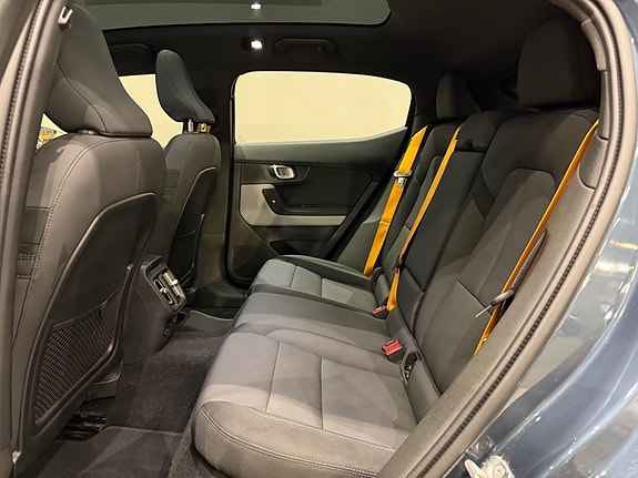 Polestar 2 28 of 30