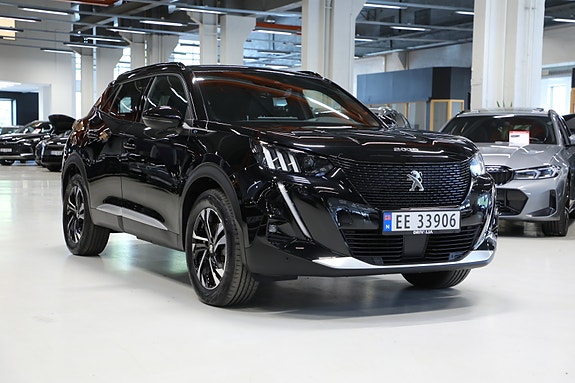 Peugeot e-2008 2 of 30