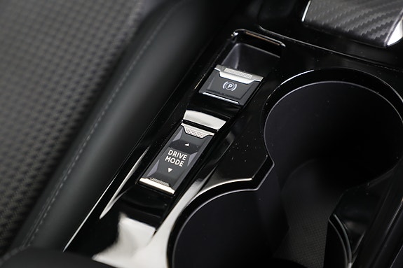 Peugeot e-2008 19 of 30