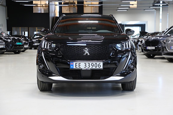 Peugeot e-2008 3 of 30