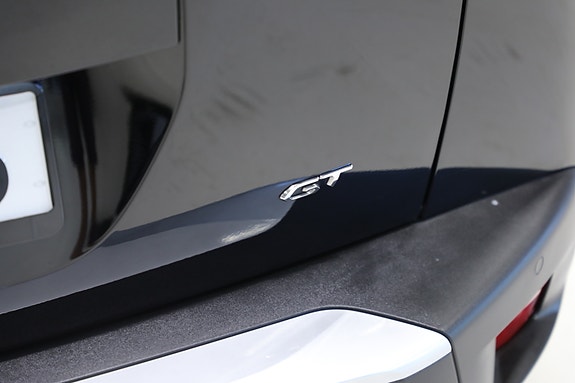 Peugeot e-2008 10 of 30