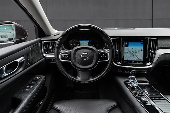 Volvo V60 15 of 30