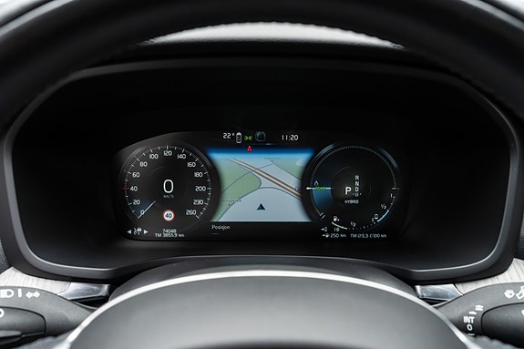 Volvo V60 19 of 30