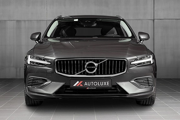 Volvo V60 3 of 30