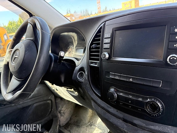 Mercedes-Benz vito 6 of 11