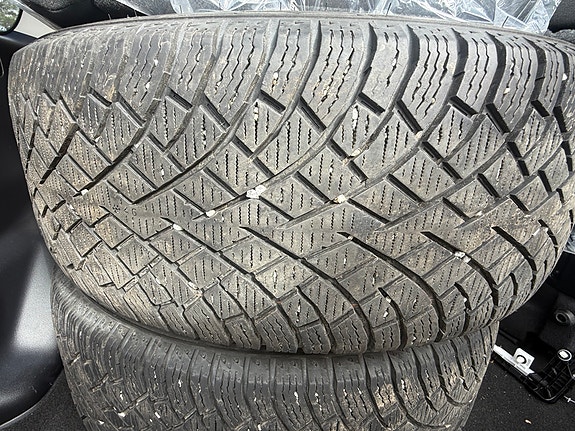 Toyota Land Cruiser 10 of 13