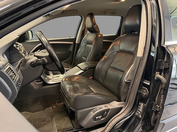 Volvo XC70 22 of 27