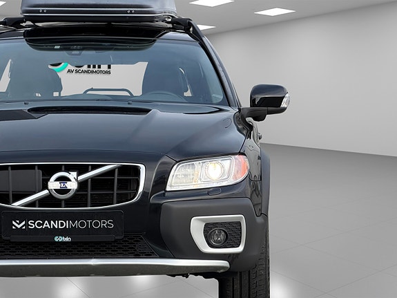 Volvo XC70 3 of 27