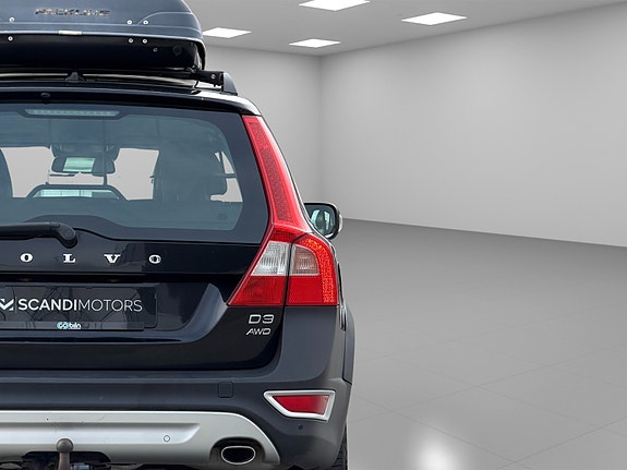 Volvo XC70 8 of 27