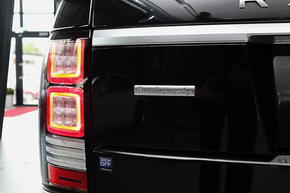 Land Rover Range Rover 16 of 30