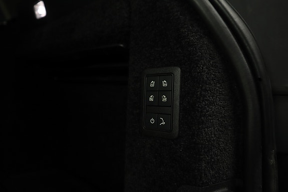 Land Rover Range Rover 23 of 30