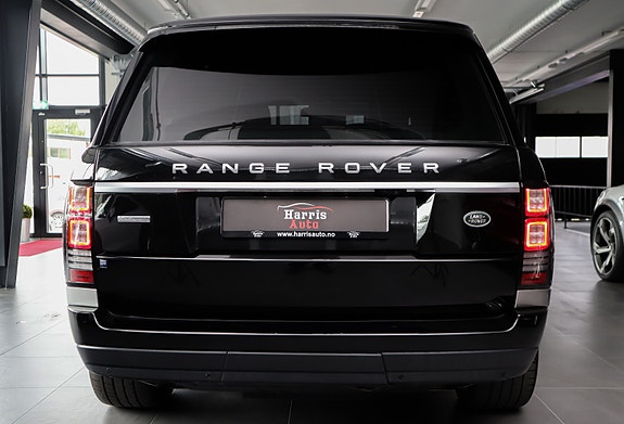 Land Rover Range Rover 17 of 30