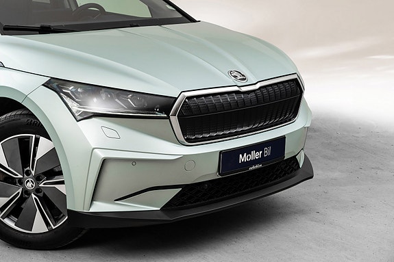Skoda Enyaq 3 of 30