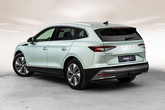 Skoda Enyaq 2 of 30