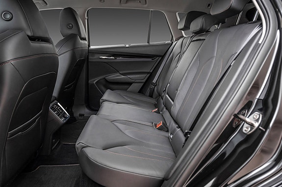 Skoda Enyaq 16 of 30