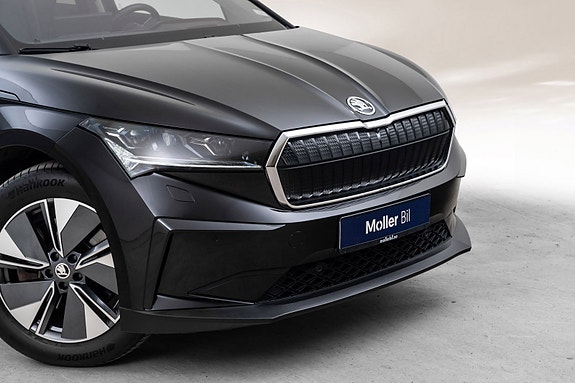 Skoda Enyaq 3 of 30