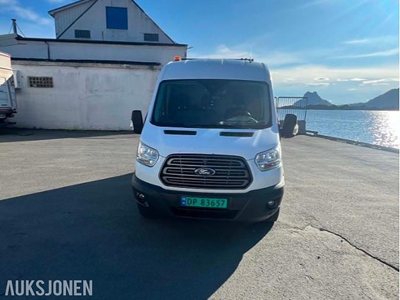 Ford Transit 2 of 28